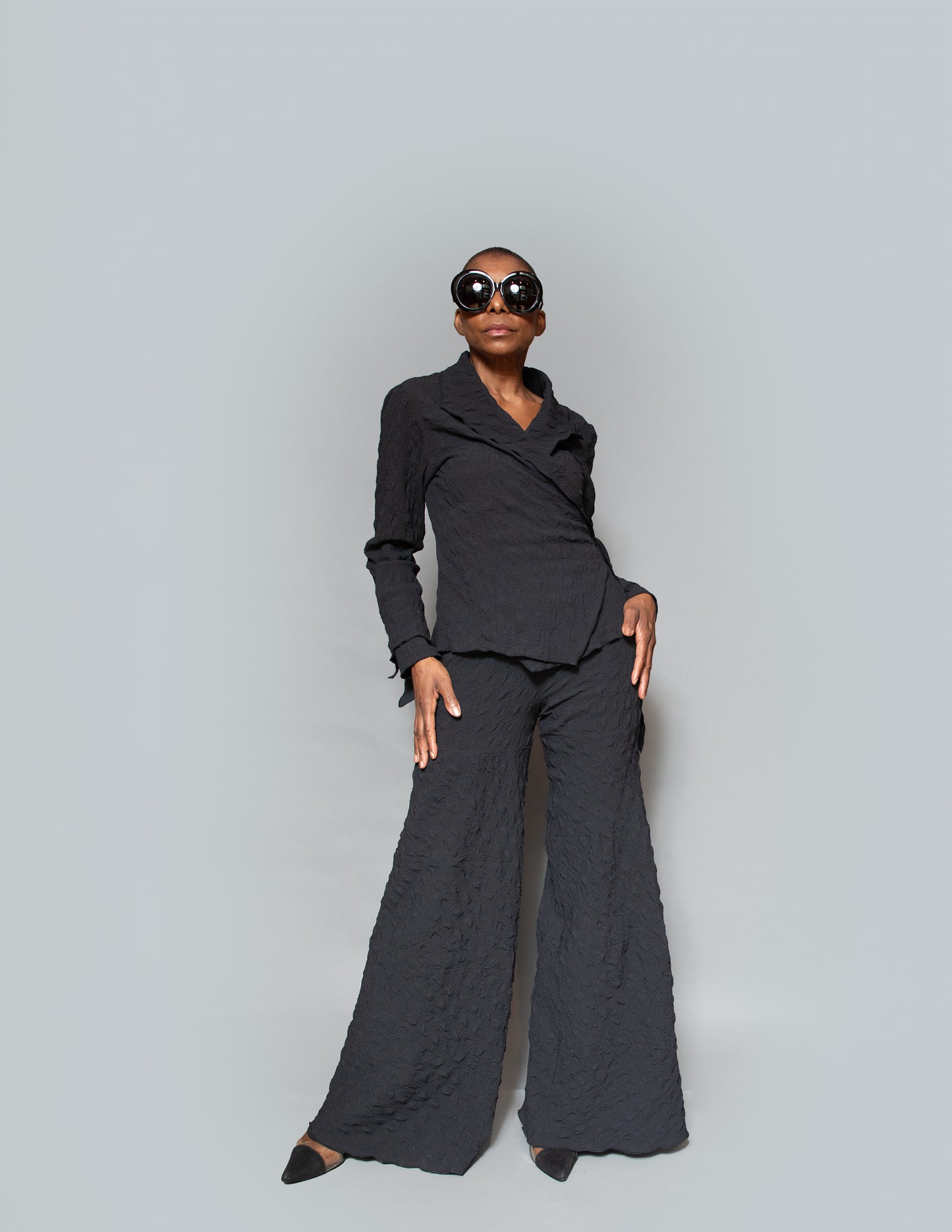 Wrap cuff detail top