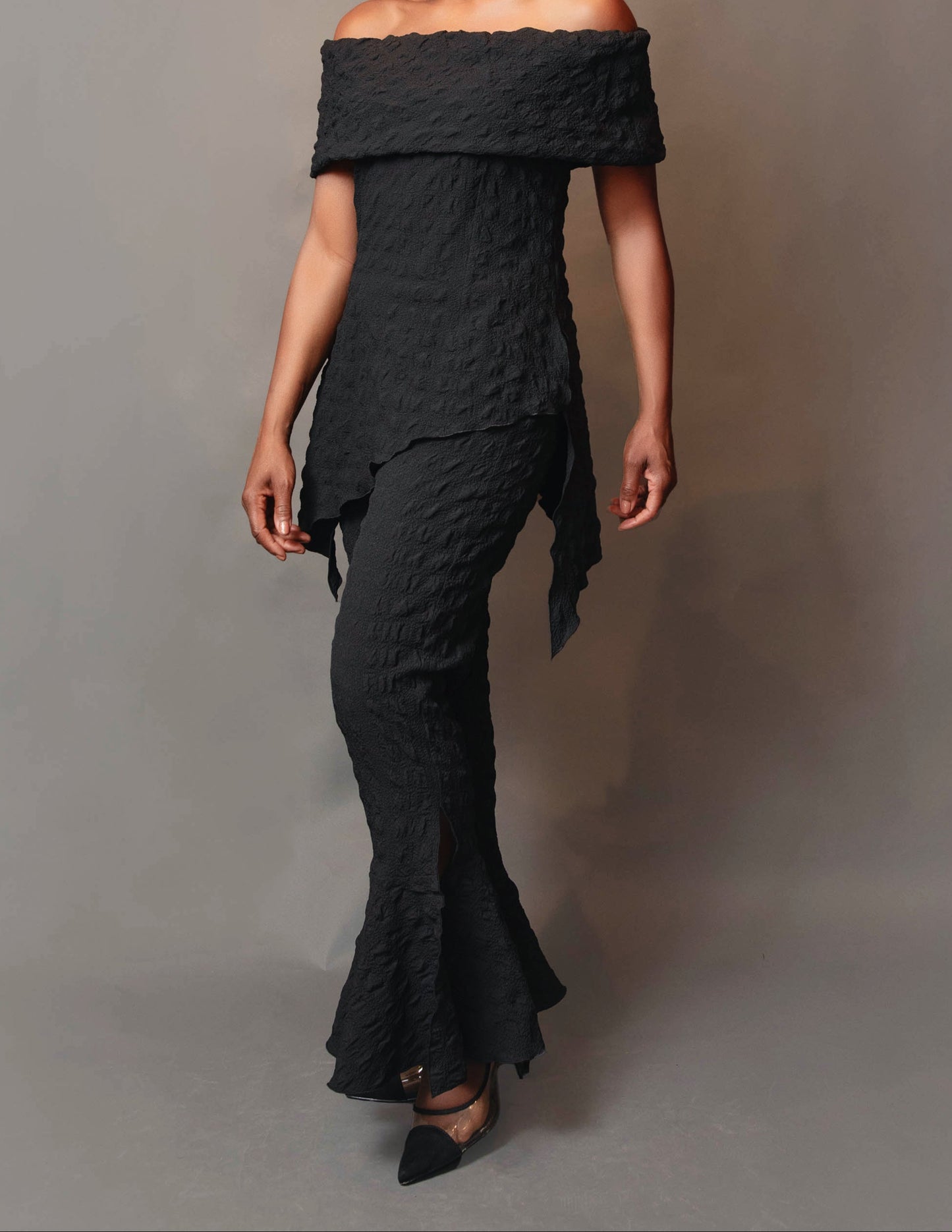 Band shoulder asymmetric hem top