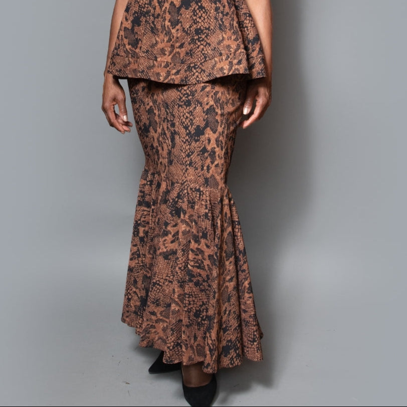 Long peplum skirt