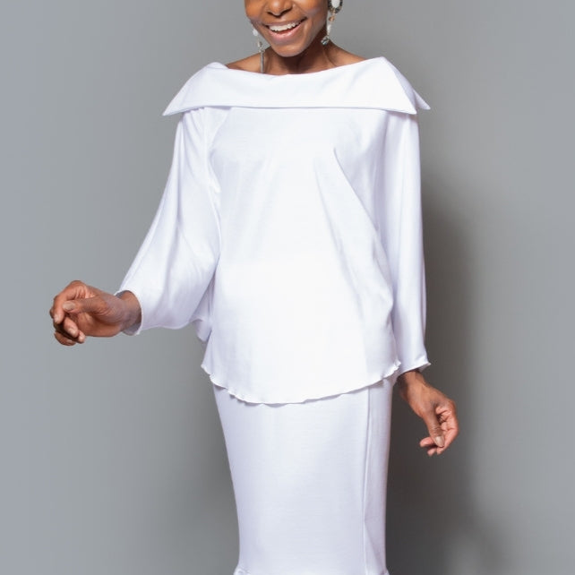 Boat neck collar dolman sleeve overlocks top