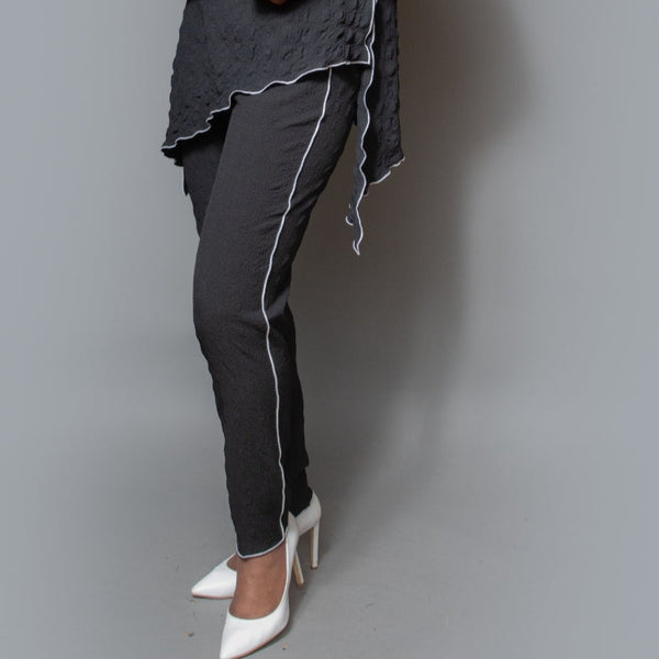 Overlock detail slim pant