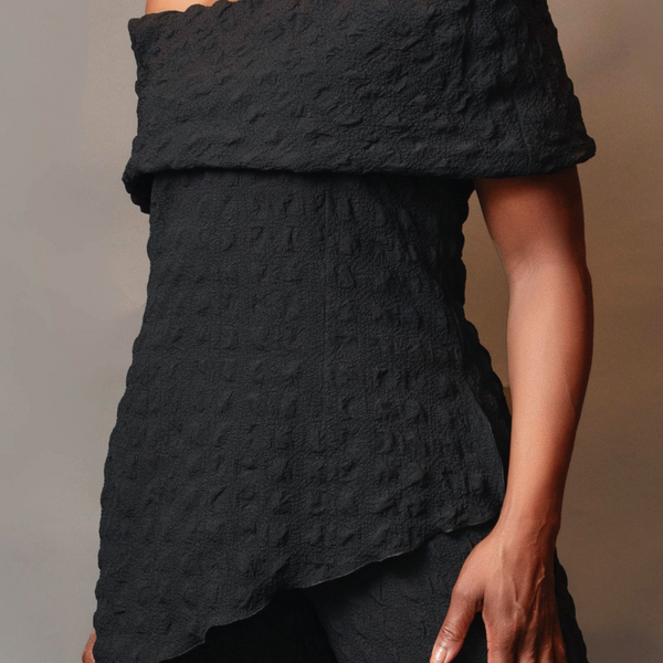 Band shoulder asymmetric hem top