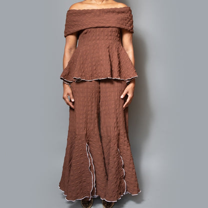 Band shoulder peplum overlock top