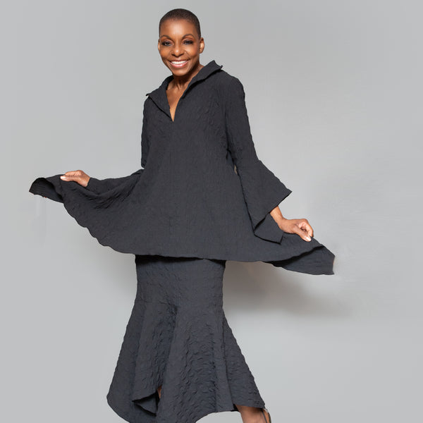 Pull on fit asymmetric hem skirt