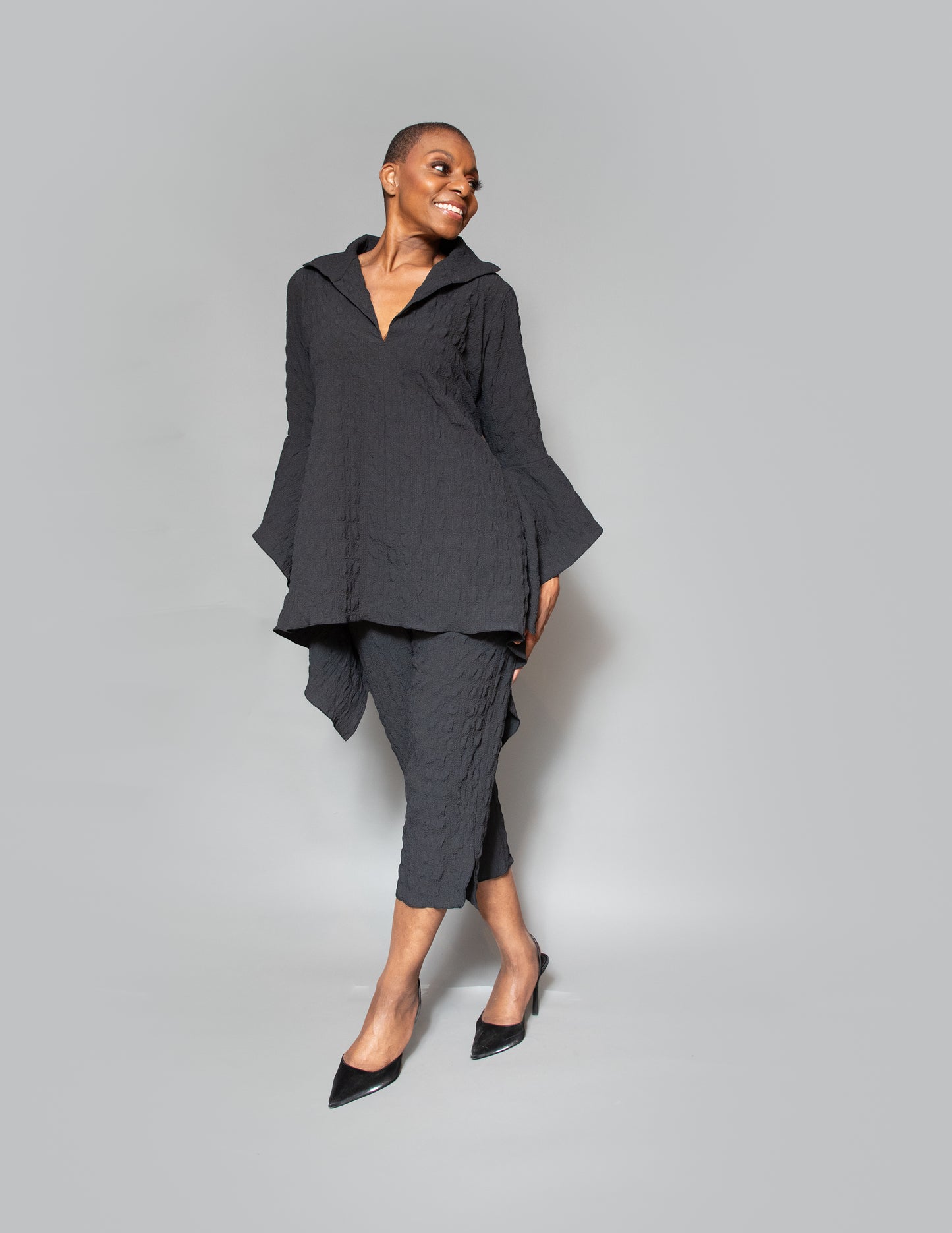 Slit neck asymmetrical tunic