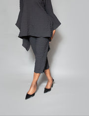 Cropped pants