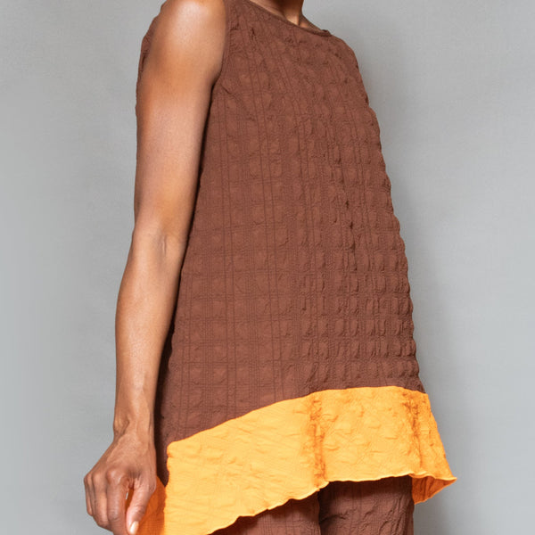 Color block hem tank