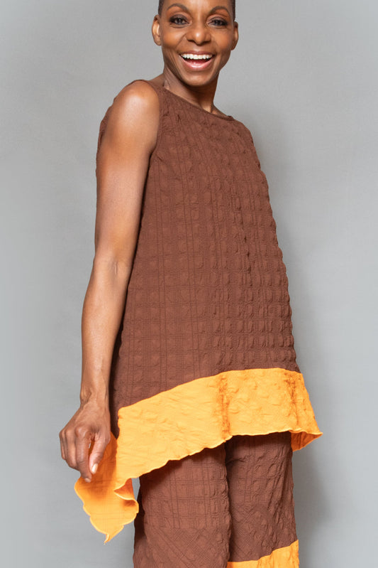 Color block hem tank