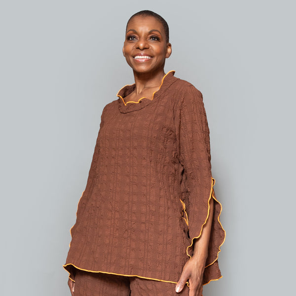Slit sleeve overlock details tunic