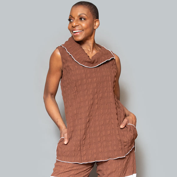 Slit collar slit sides tank