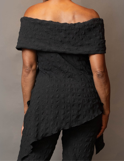 Band shoulder asymmetric hem top