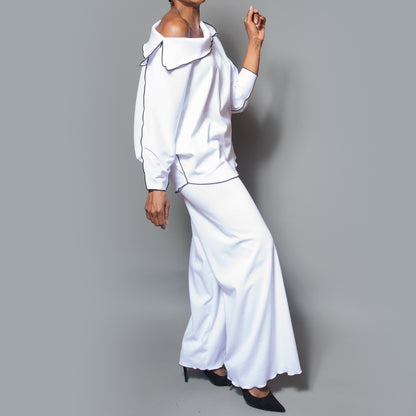 Wide leg black contrast overlock hem pull-on pant