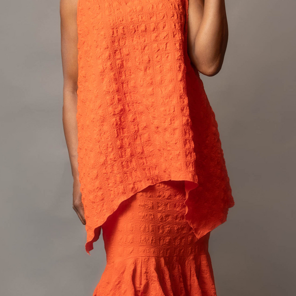 Long sleeveless tunic