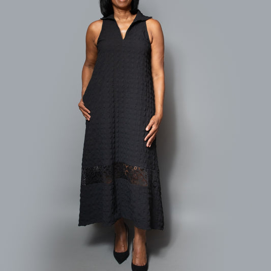 Sleeveless v neck lace trim dress