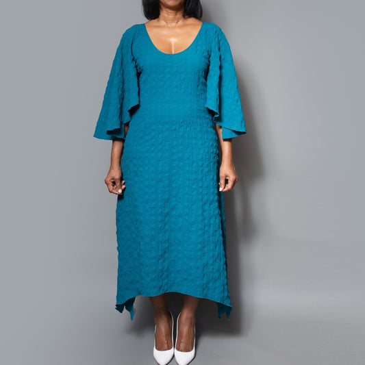 Fan sleeve draping dide dress