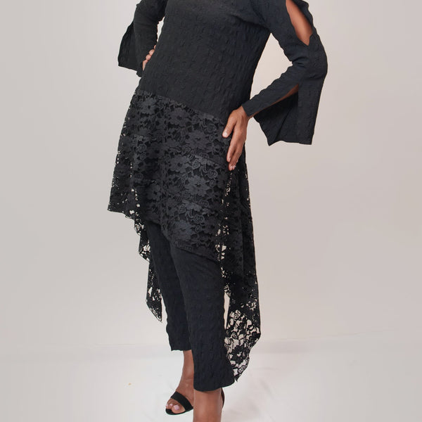 Slit sleeve pucker lace tunic