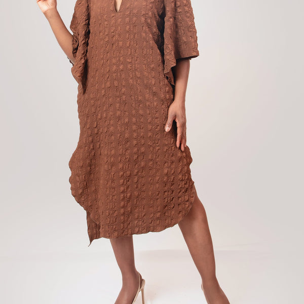 Flounce sleeve w/u shaped hem shirt dress