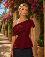 Band shoulder with peplum hem