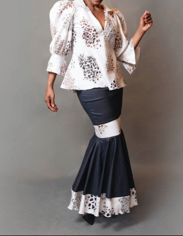 Slit neck top